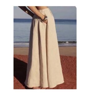 NWT Dissh Linen Set